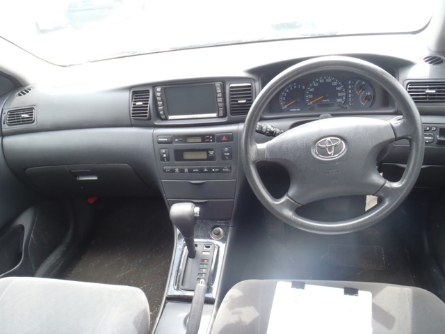 Toyota Corolla fielder Nze124g